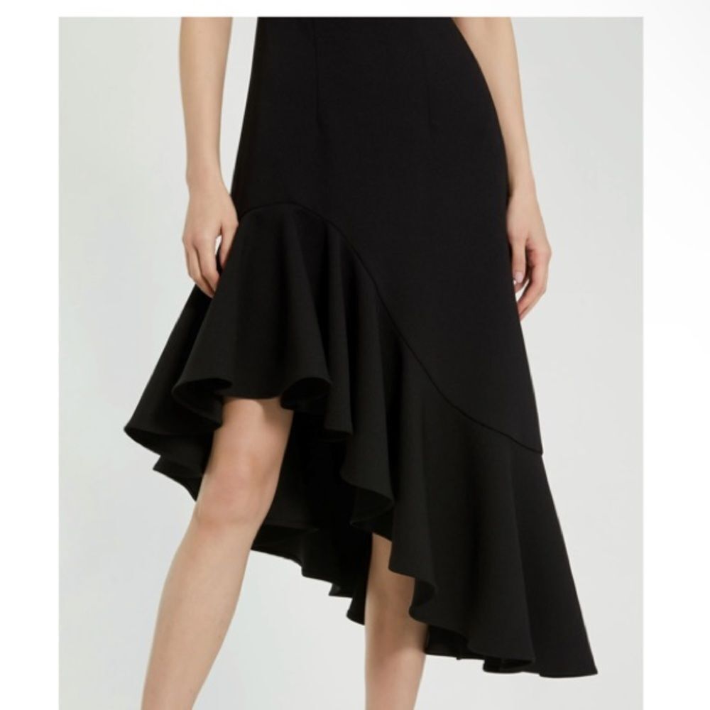 MAC DUGGAL

Black Crepe 3/4 Sleeve Asymmetrical Hem Dress - Picture 3 of 5